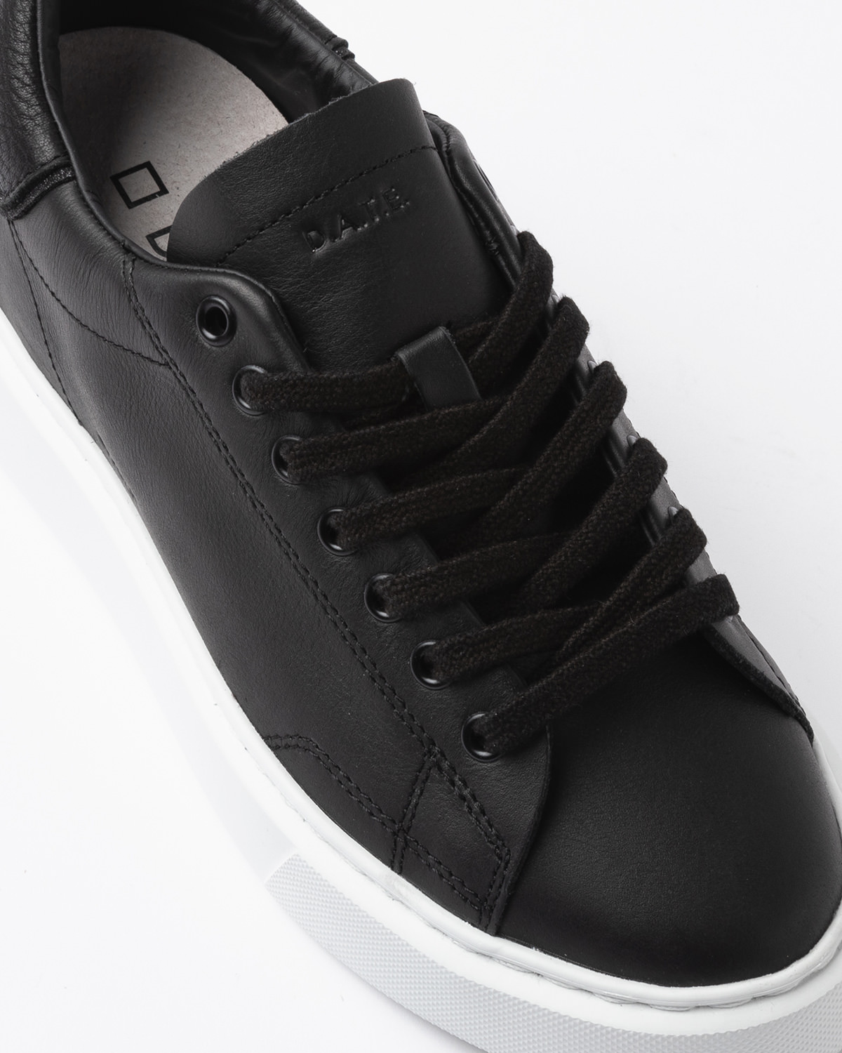 D.A.T.E.: SFERA CALF BLACK