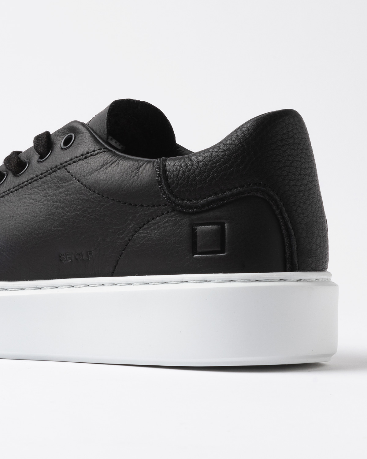 D.A.T.E.: SFERA CALF BLACK