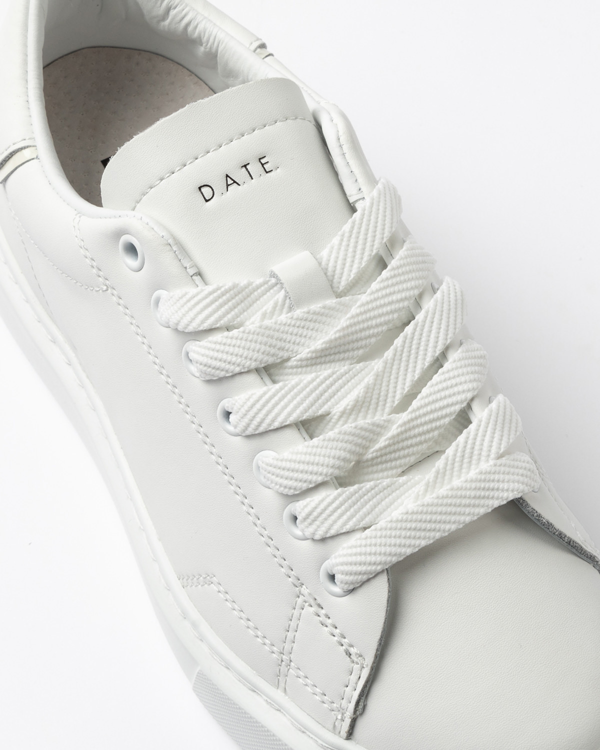 D.A.T.E.: SFERA CALF WHITE