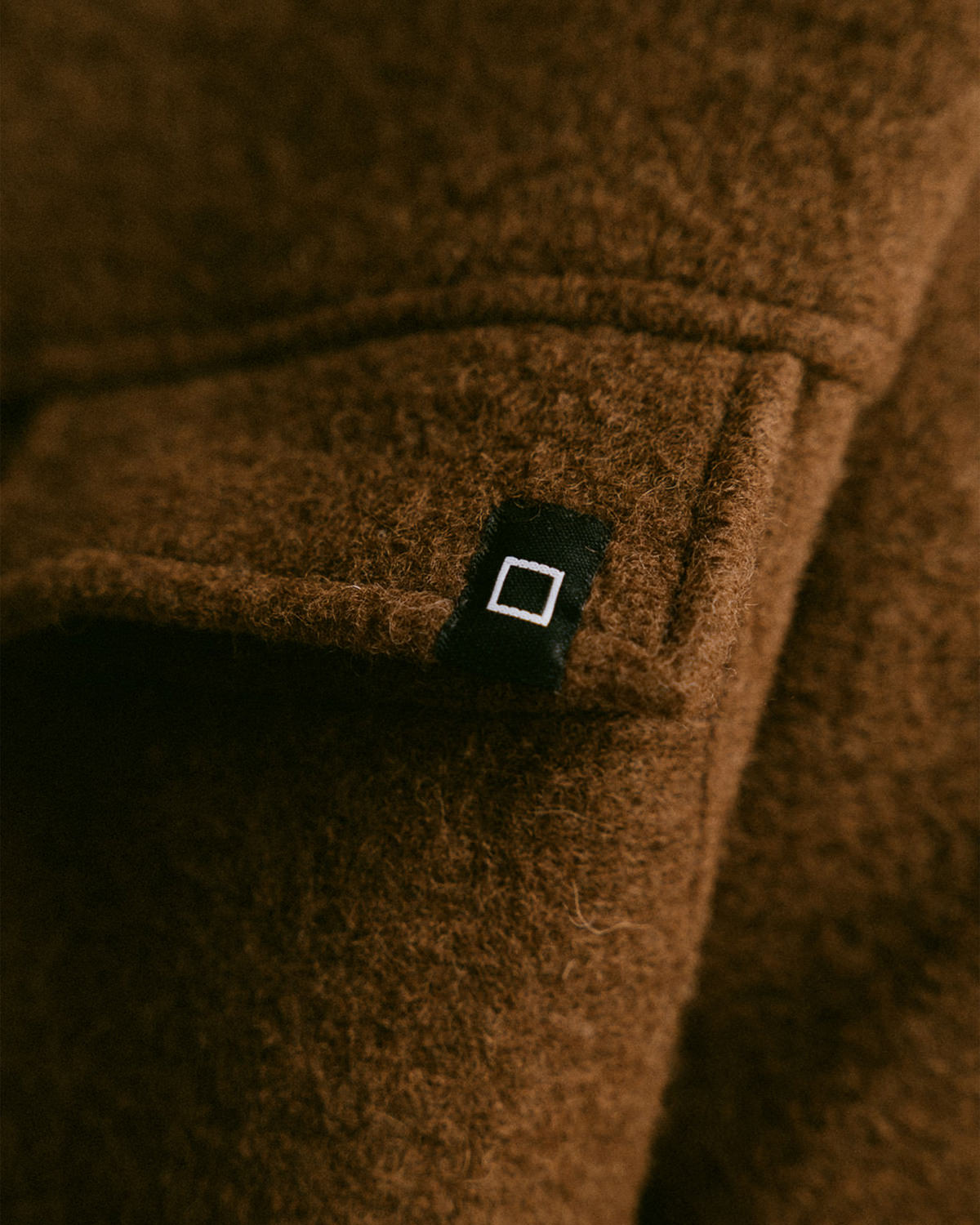 D.A.T.E.: SHIRT JACKET BASIC BROWN