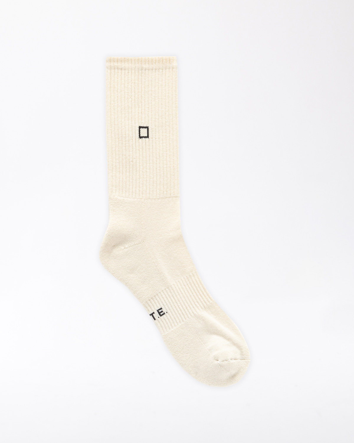 D.A.T.E.: SOCKS BASIC IVORY