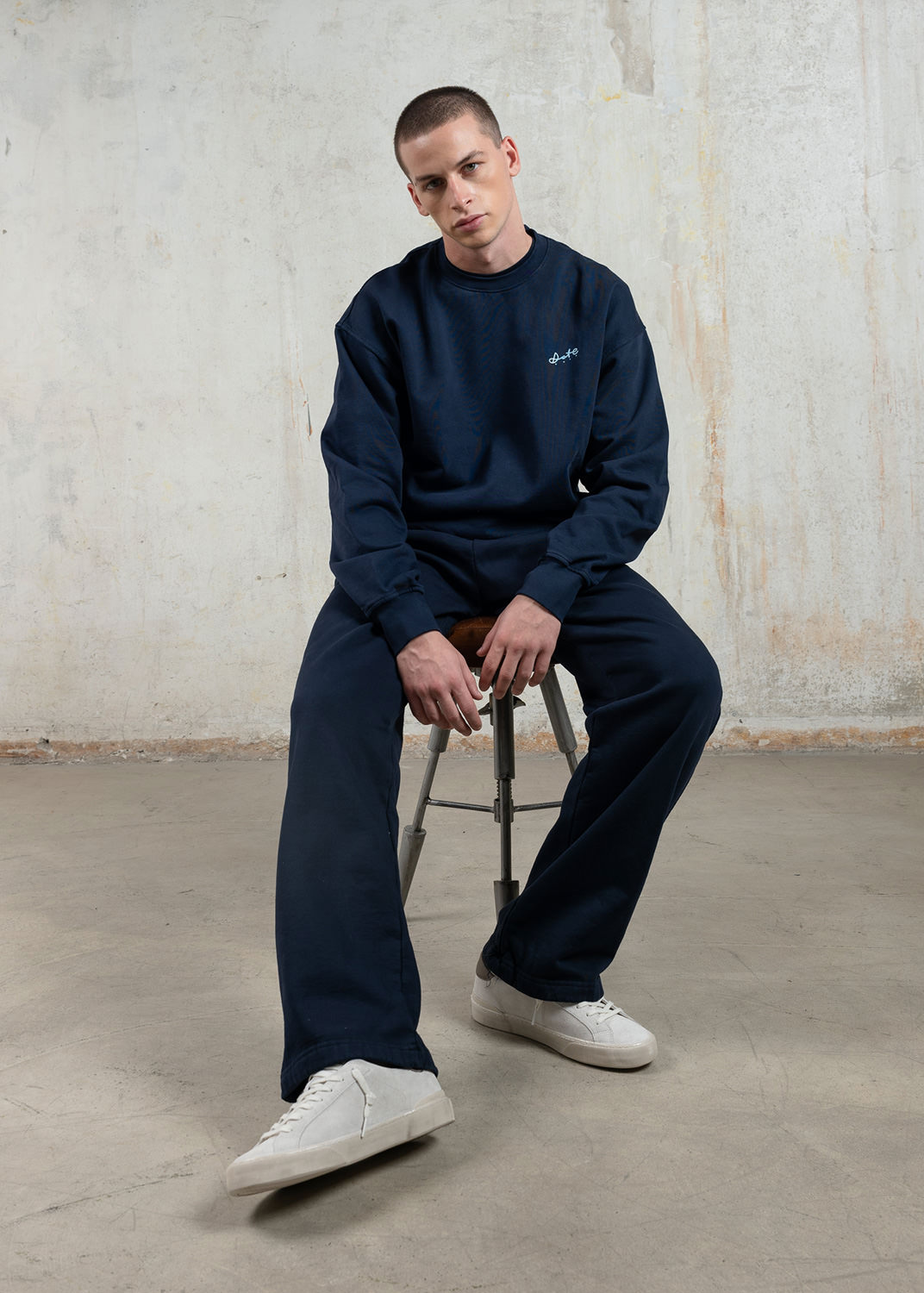 D.A.T.E.: SWEATPANTS SOFT BLUE