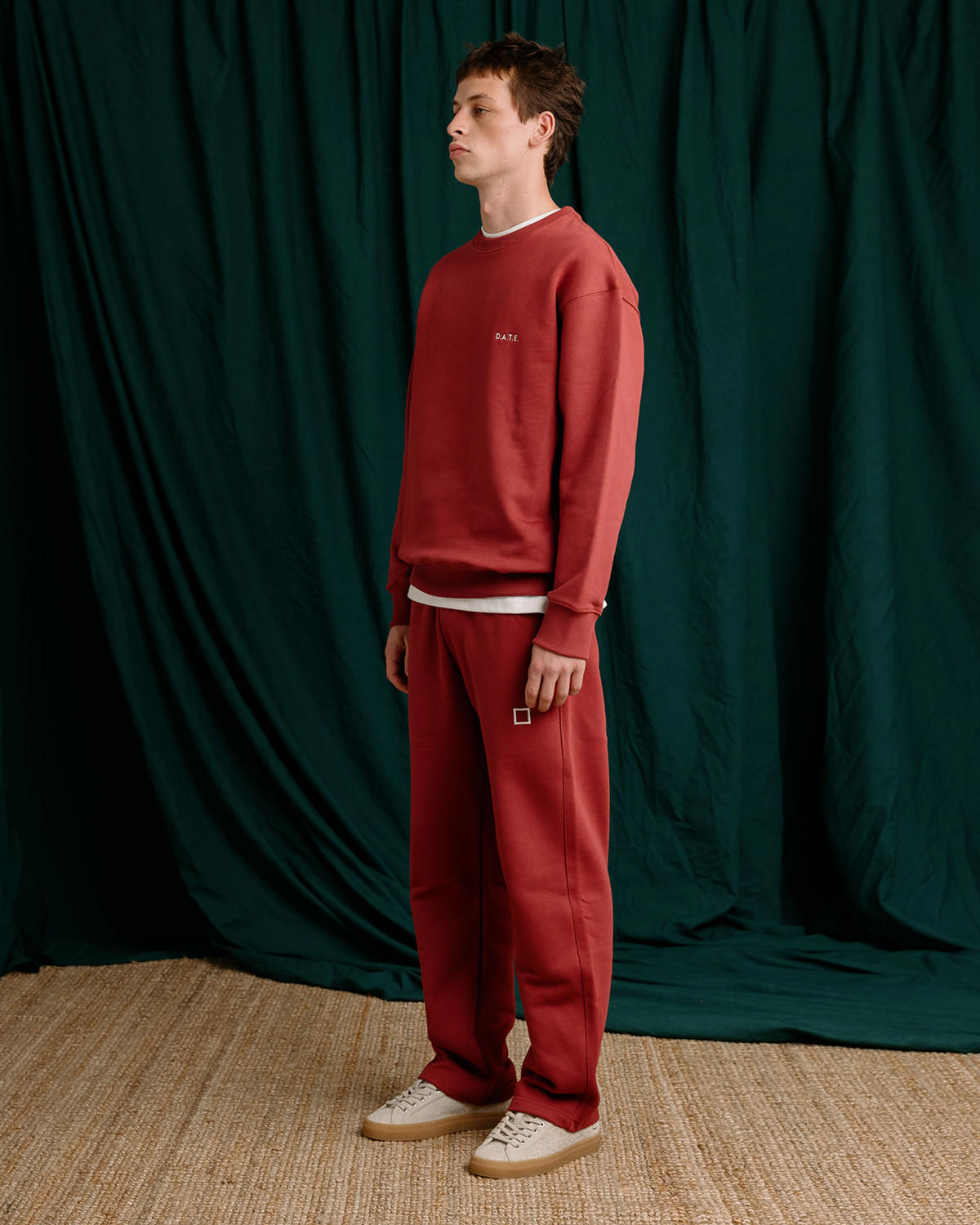 D.A.T.E.: SWEATSHIRT BASIC ONION