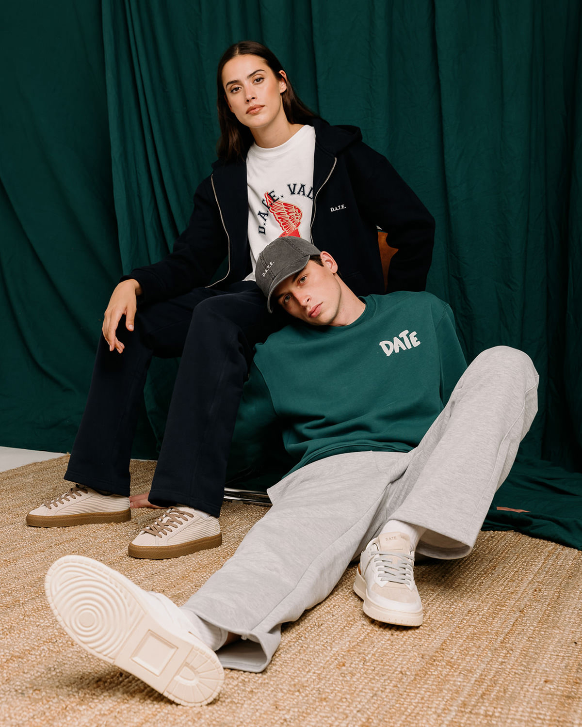 D.A.T.E.: SWEATSHIRT WATERCOLOR GREEN