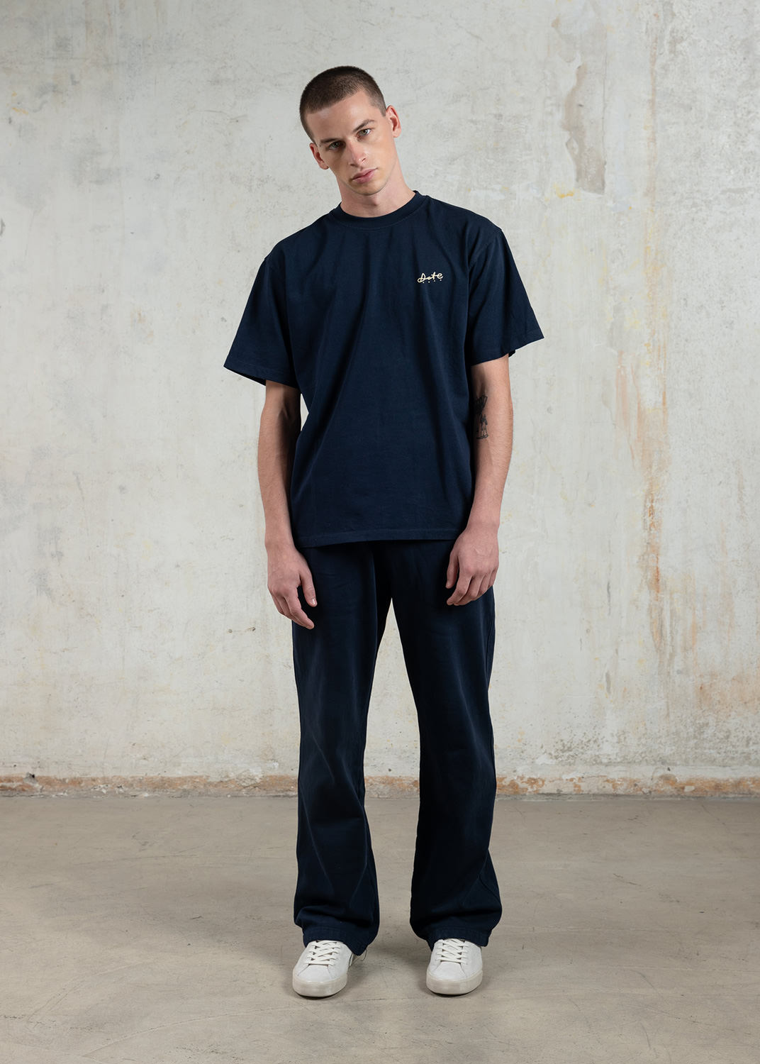 D.A.T.E.: T-SHIRT SOFT BLUE