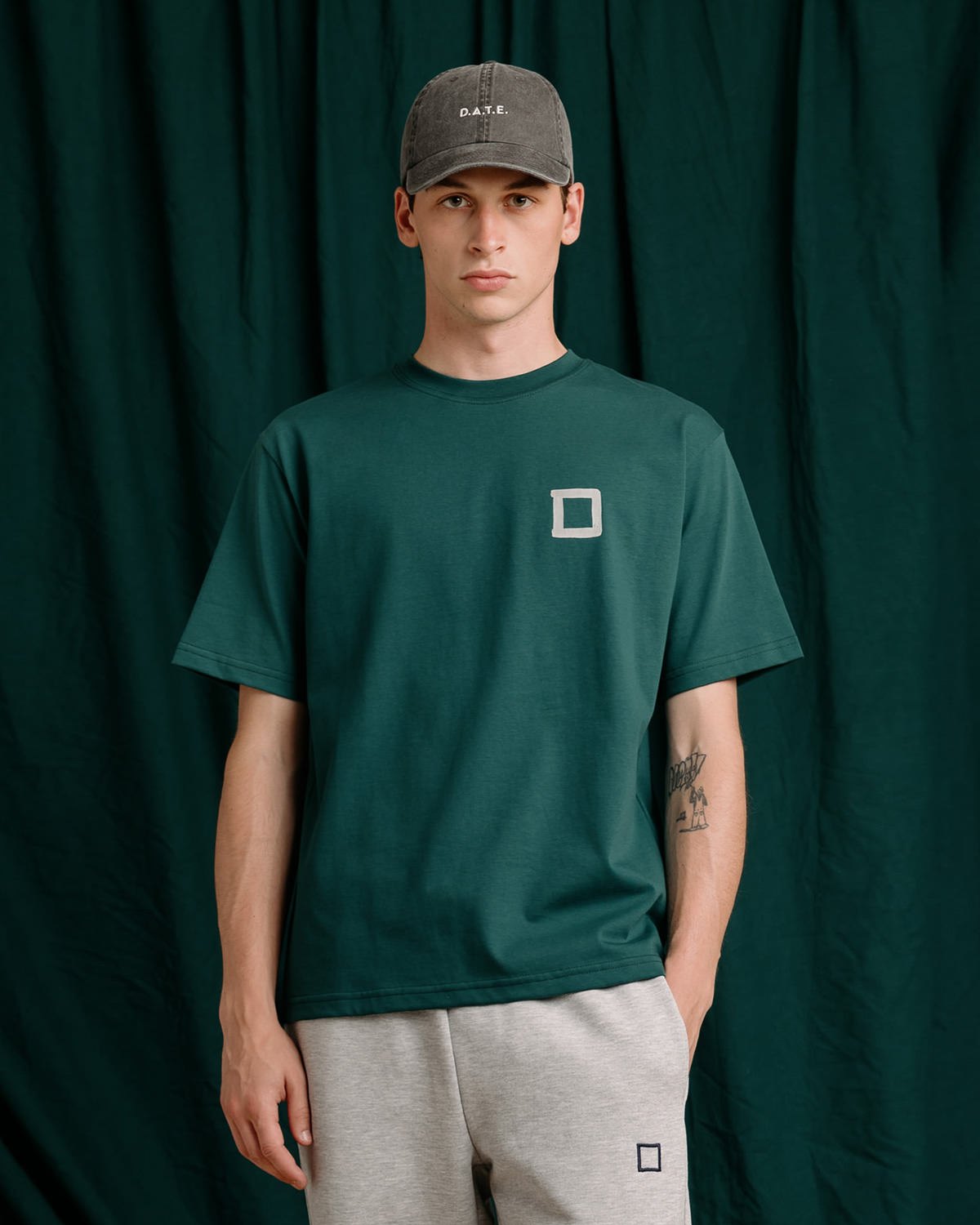 D.A.T.E.: T-SHIRT WATERCOLOR GREEN