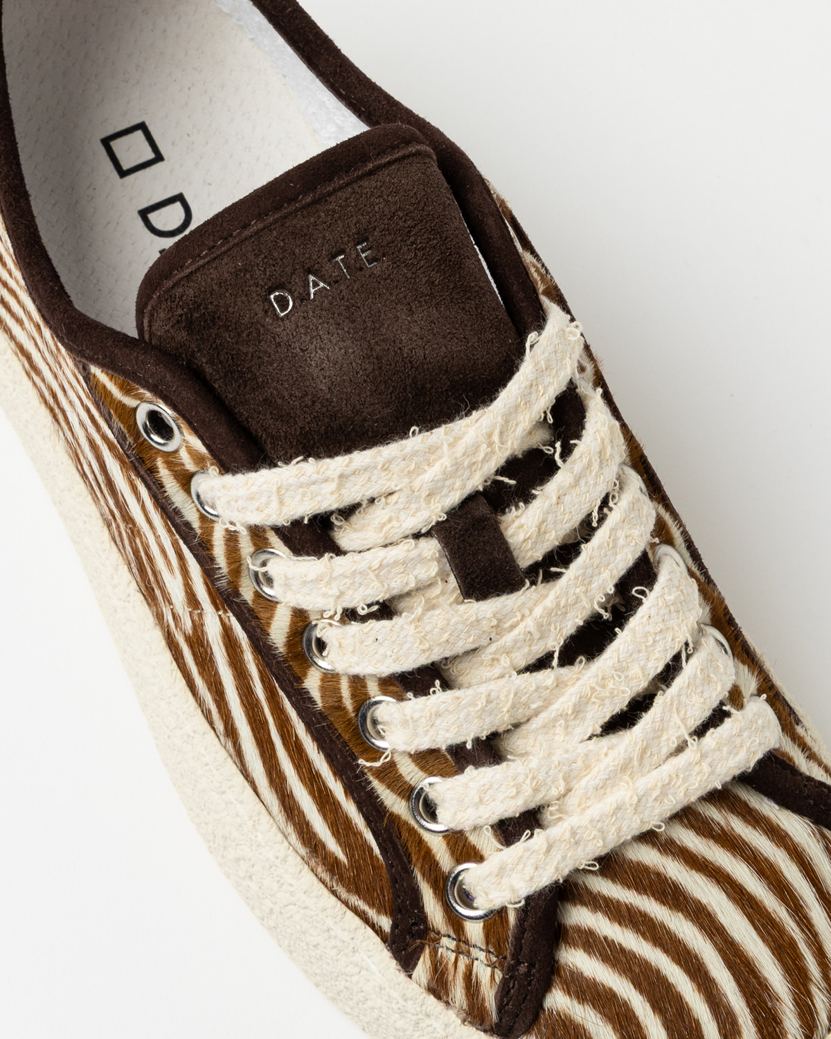 D.A.T.E.: TENDER ANIMALIER ZEBRA