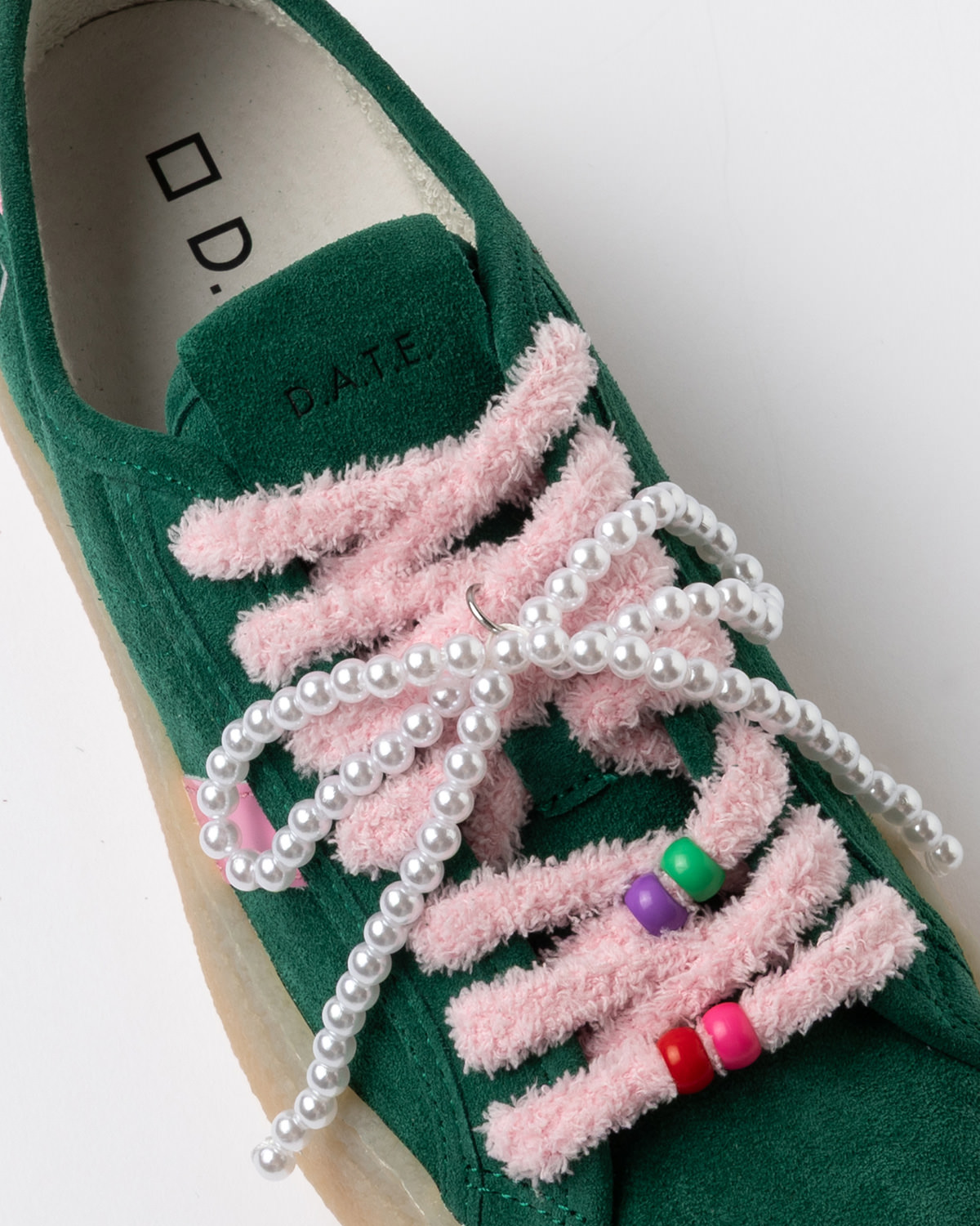 D.A.T.E.: TENDER BOW GREIT