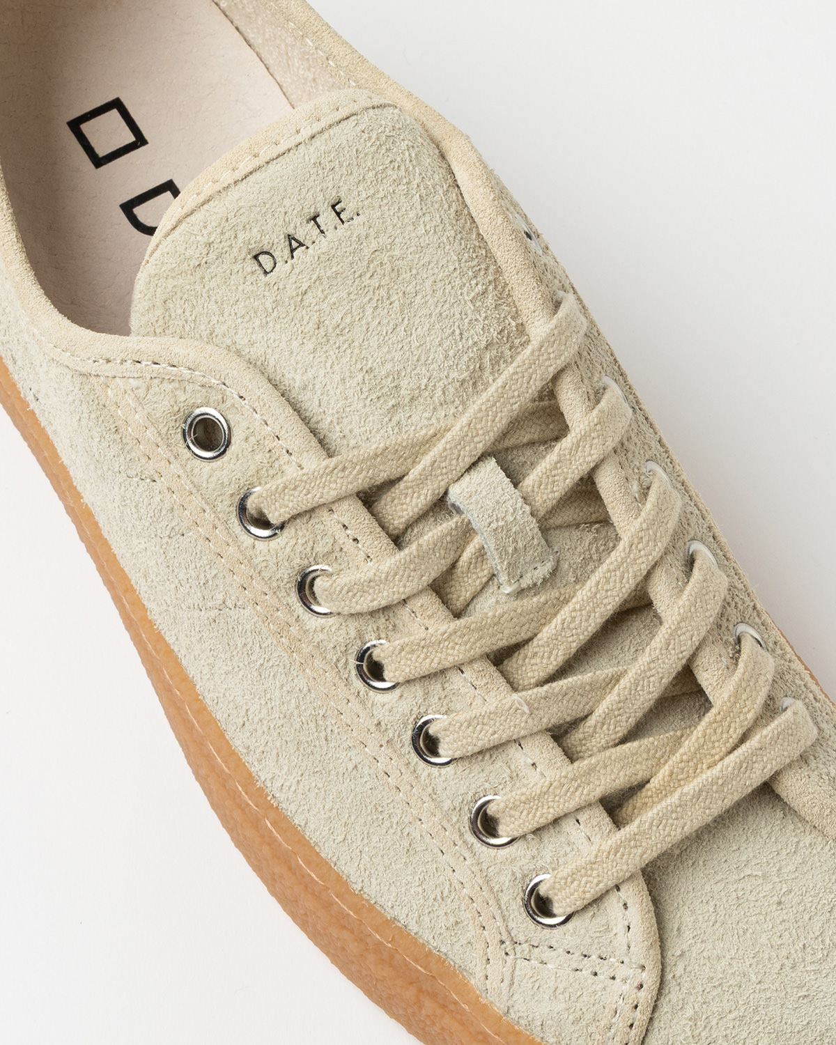 D.A.T.E.: TENDER POP MILK