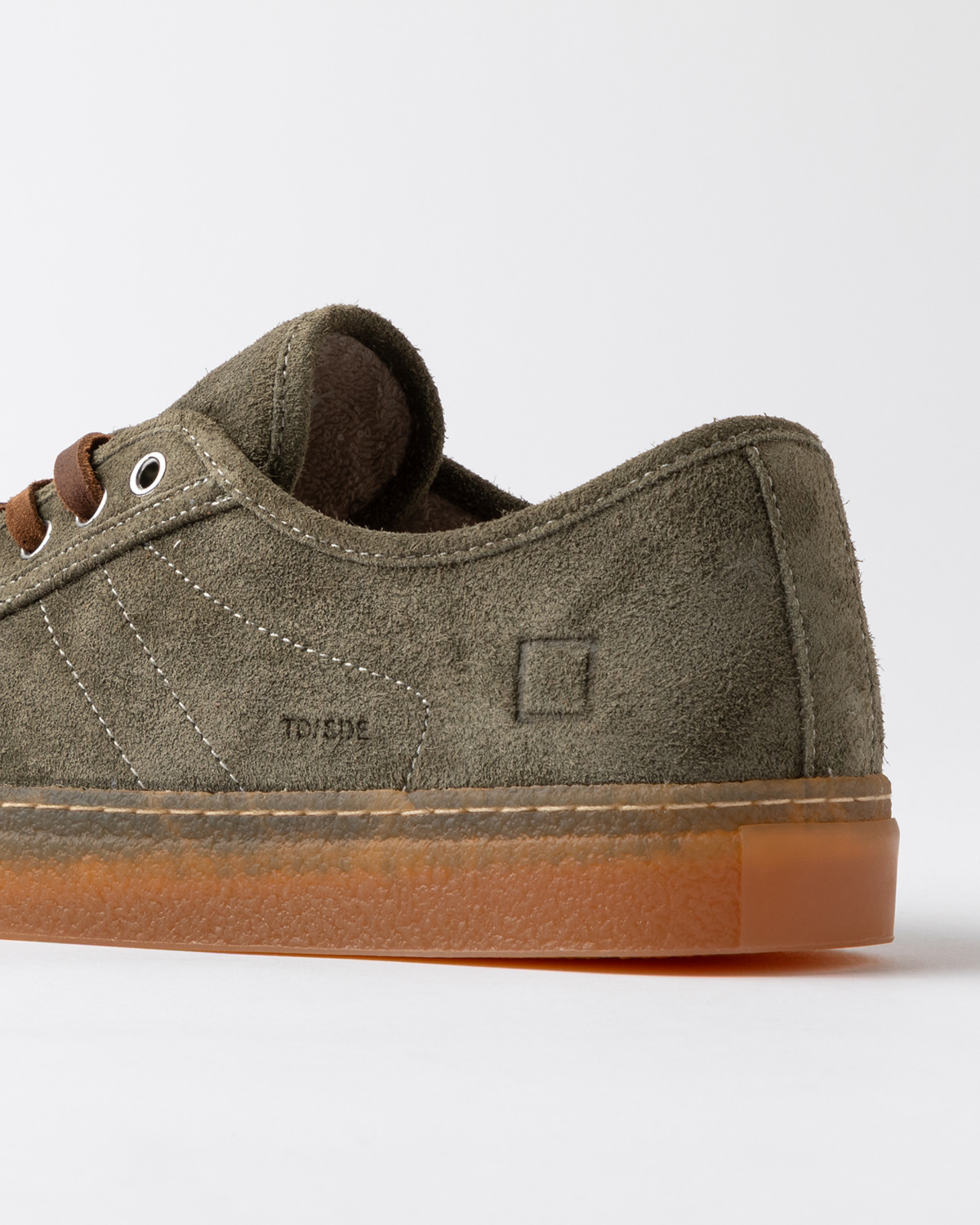 D.A.T.E.: TENDER SUEDE ARMY