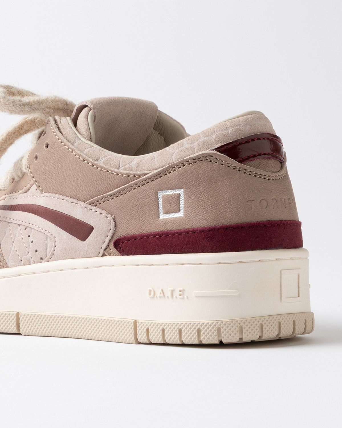D.A.T.E.: TORNEO COCCO PINK