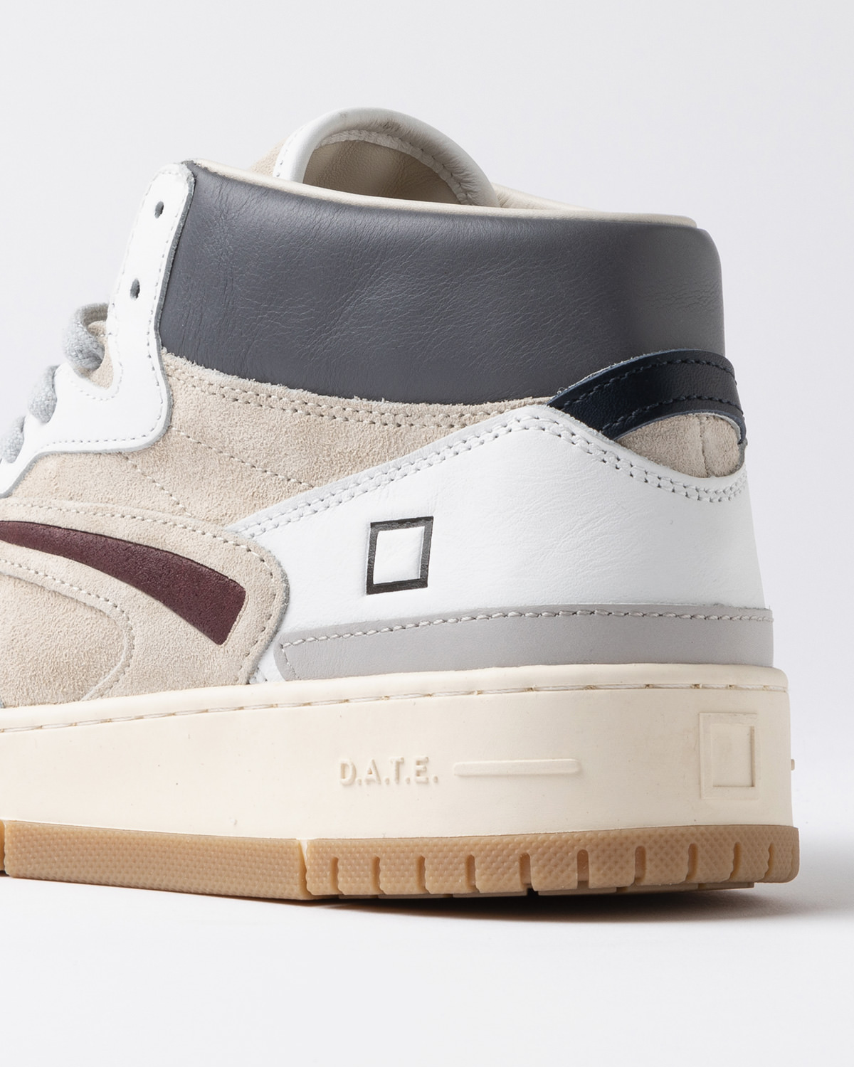 D.A.T.E.: TORNEO HIGH VINTAGE CALF IVORY