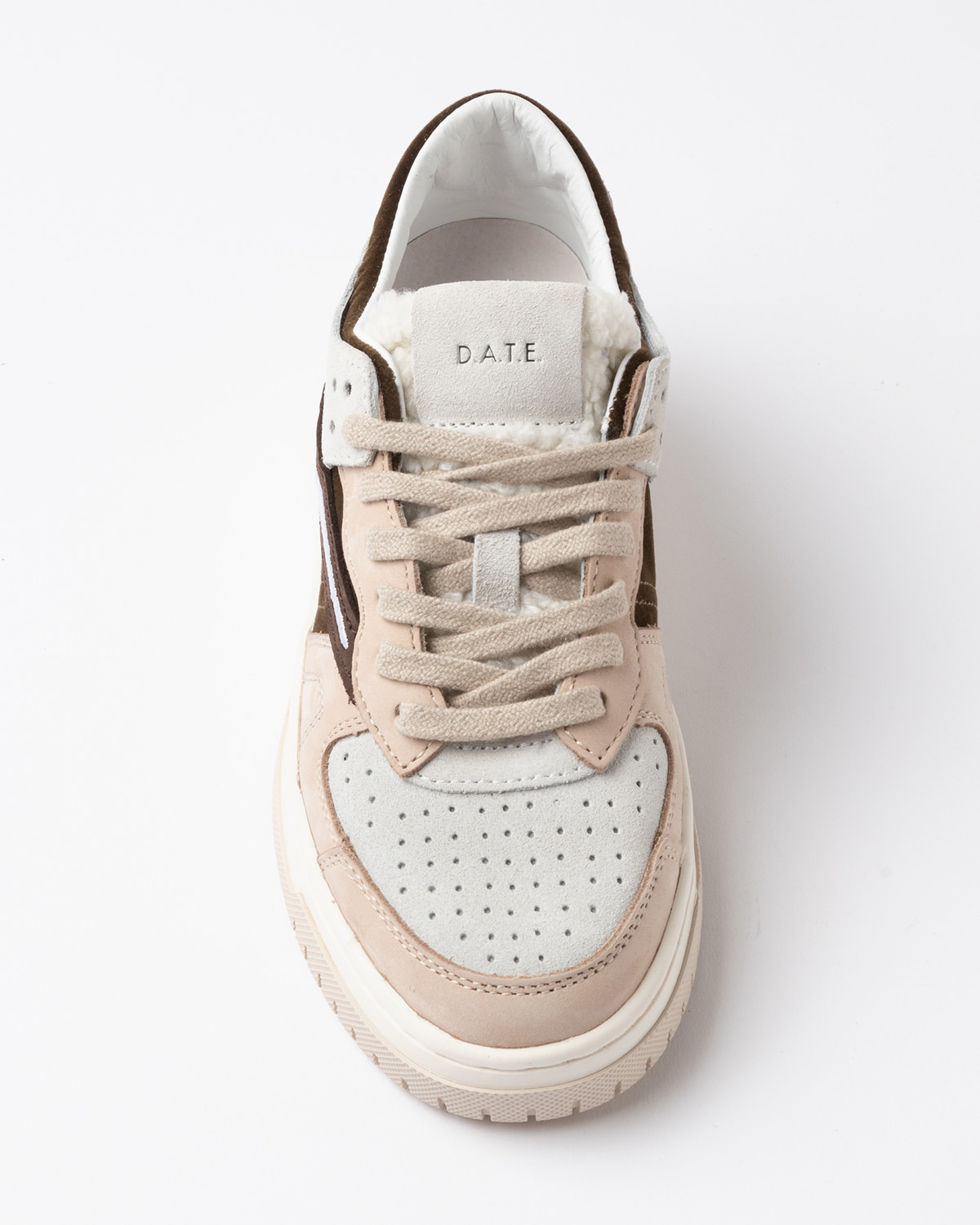 D.A.T.E.: TORNEO POP VELVET