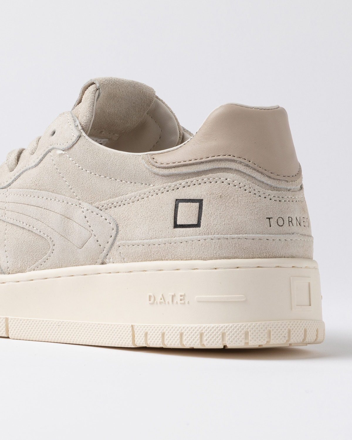 D.A.T.E.: TORNEO PURE MONO BEIGE