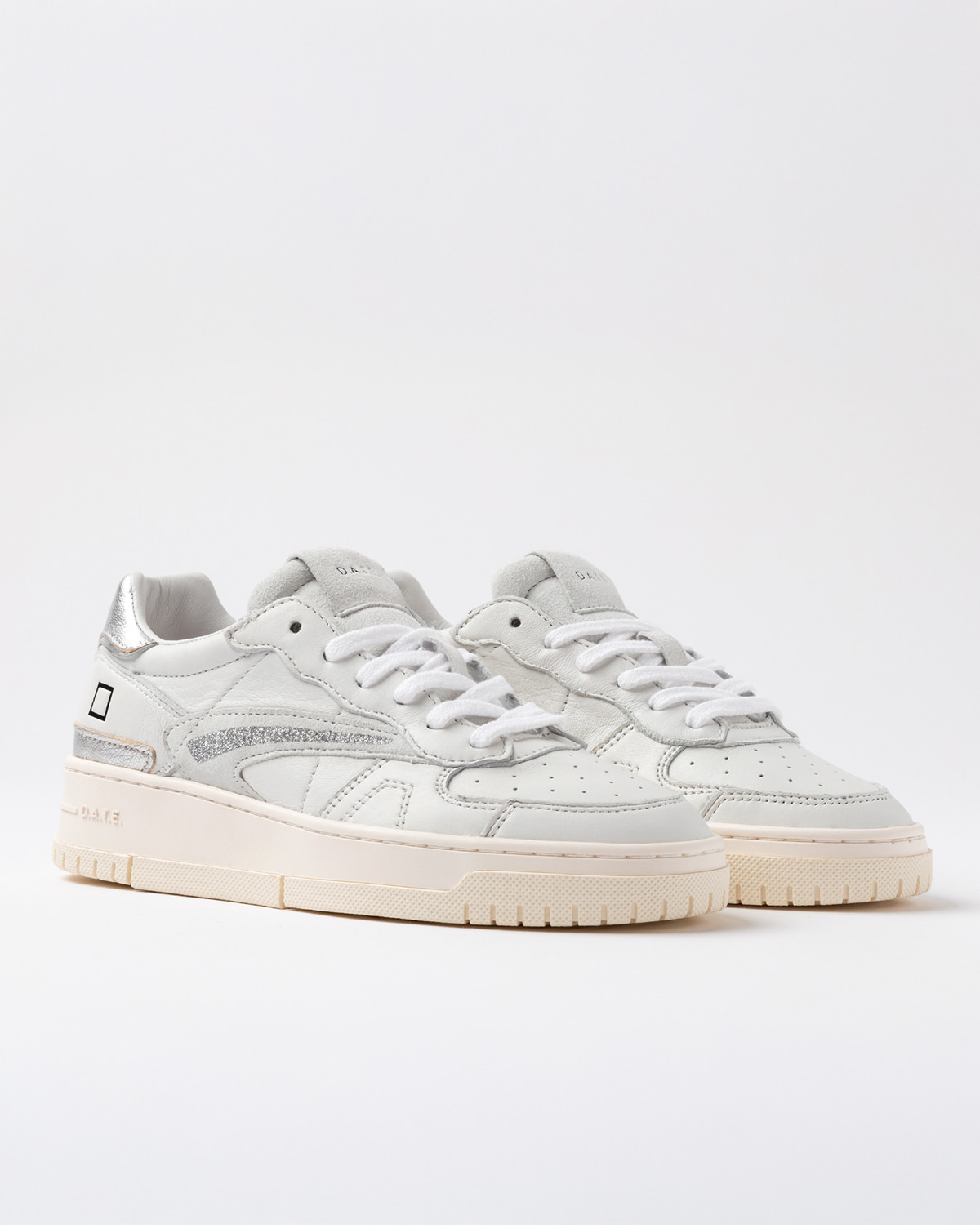 D.A.T.E.: TORNEO PURE SHINY WHITE-SILVER