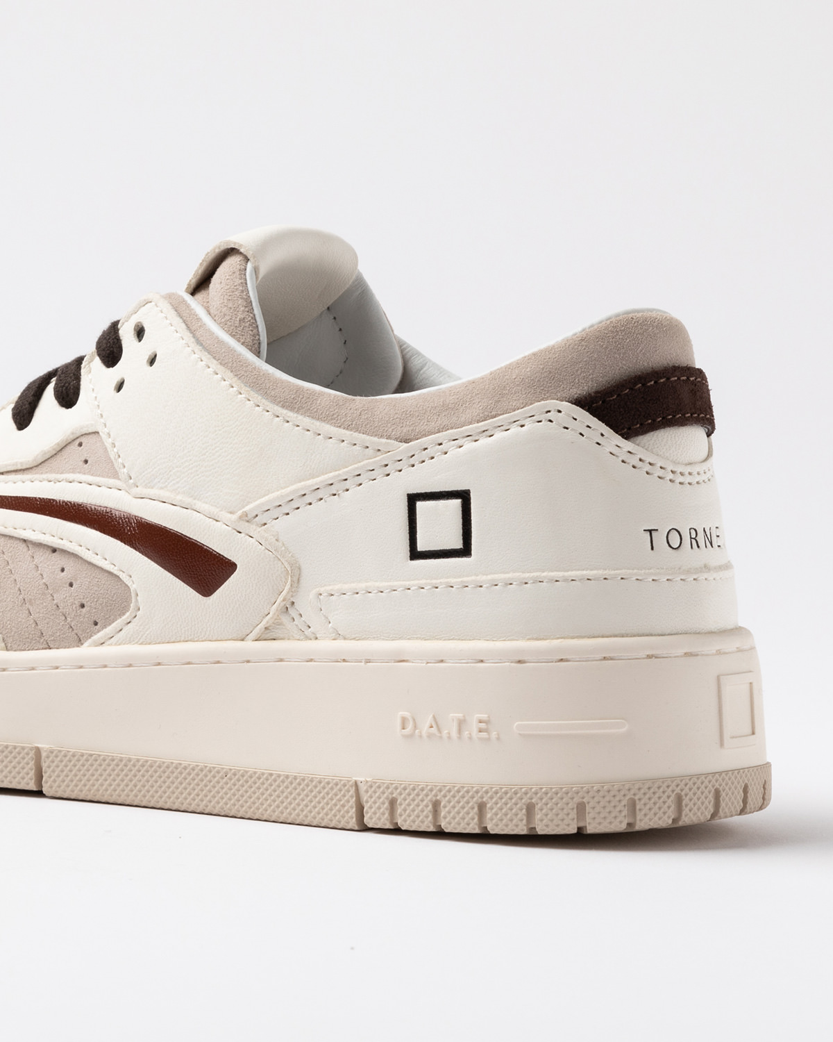 D.A.T.E.: TORNEO SOFT BEIGE