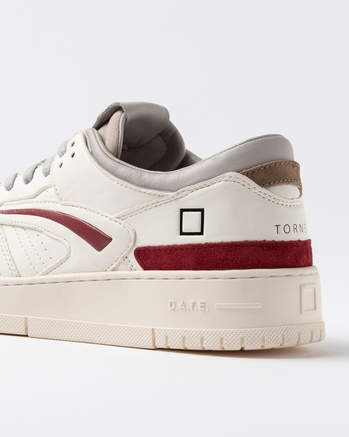 D.A.T.E.: TORNEO SOFT WHITE-BORDEAUX