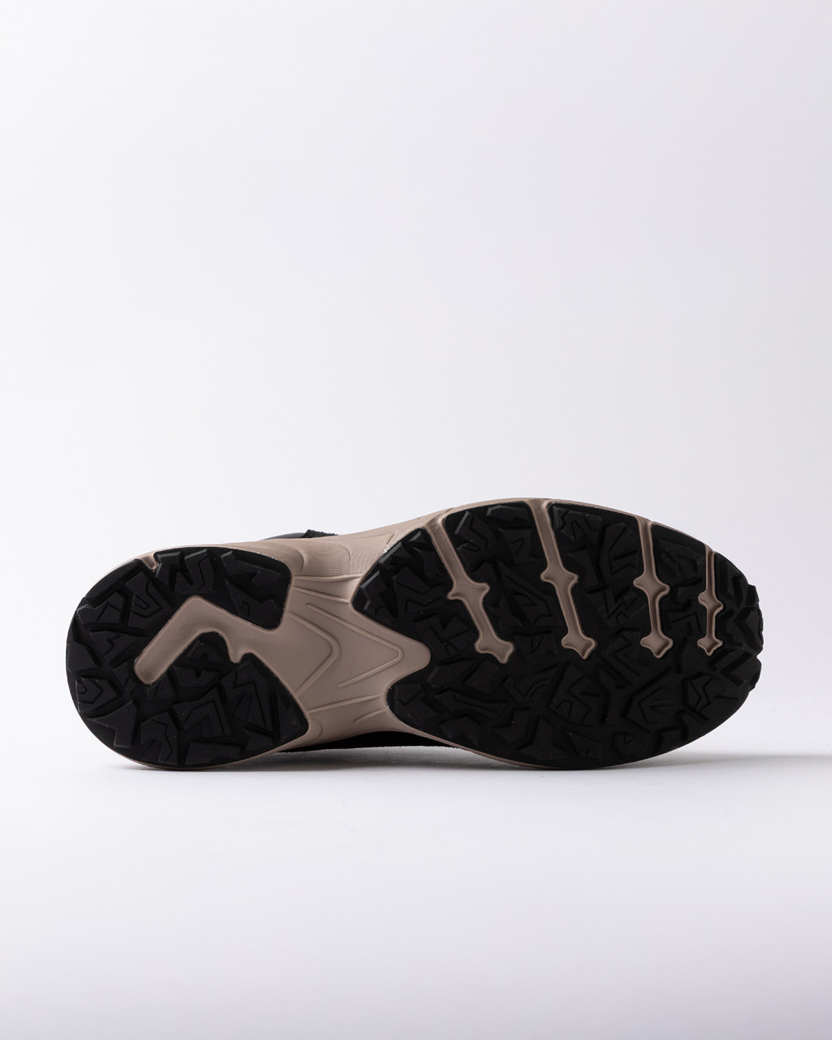 D.A.T.E.: ZENO SUEDE TAUPE